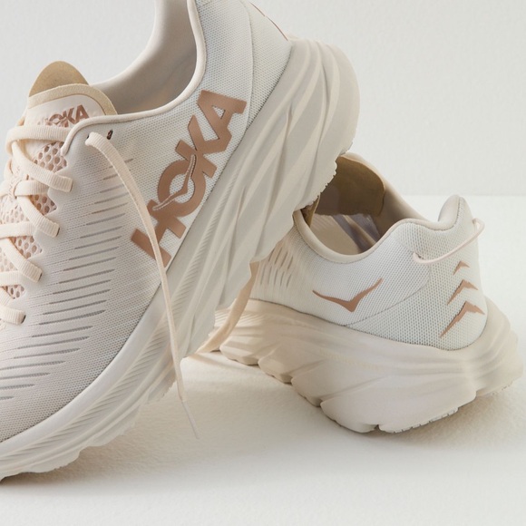 HOKA Rincon 3 - Picture 2 of 4